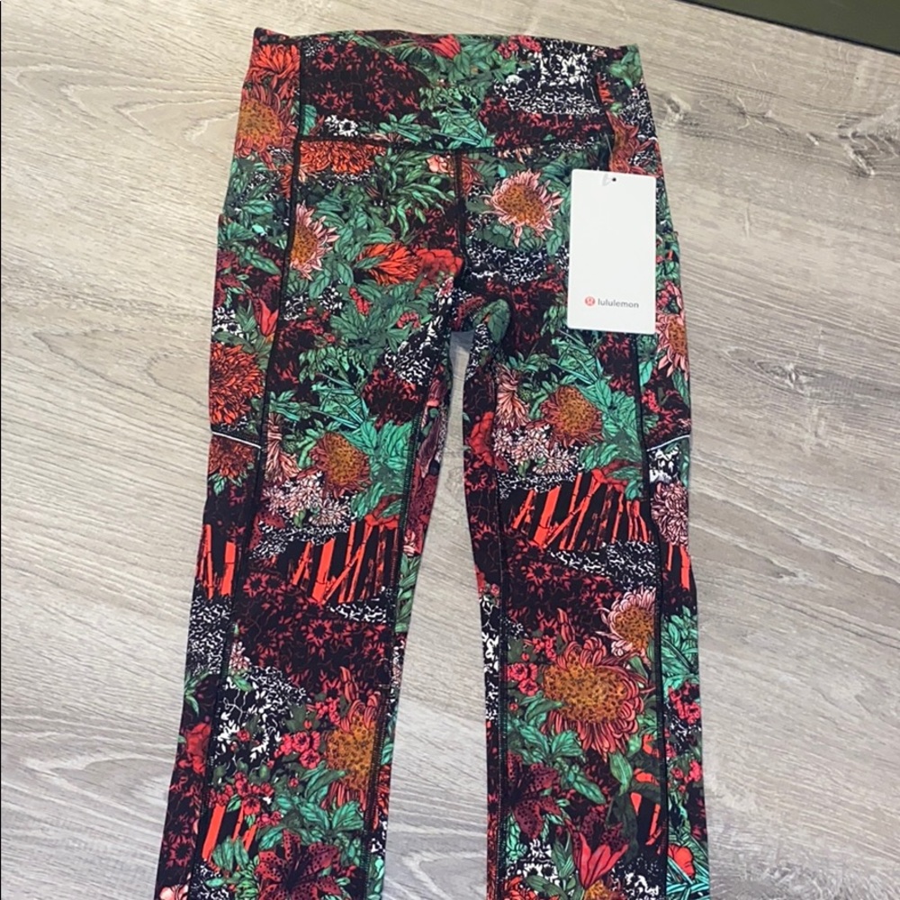 Lululemon speed up tight